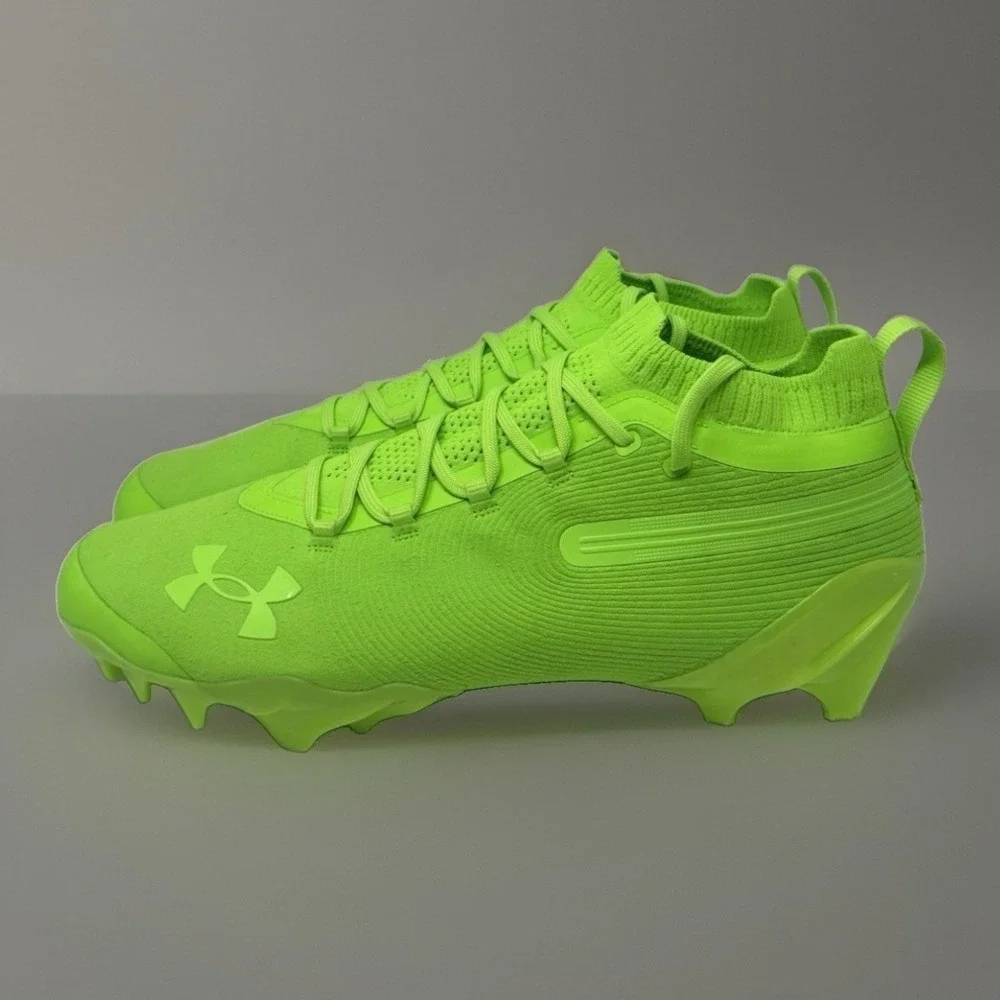 *NEW Men Size 15 Under Armour Spotlight Suede Pro MC Football Cleats Neon Green